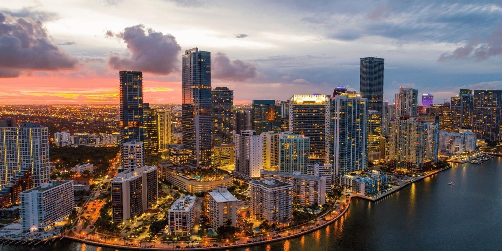 Razones para Invertir en Bienes Raíces en Miami, Florida